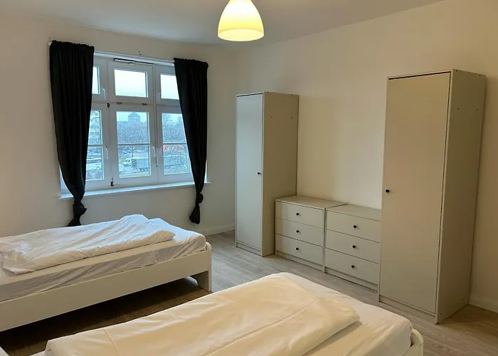 Spacious For 4 *